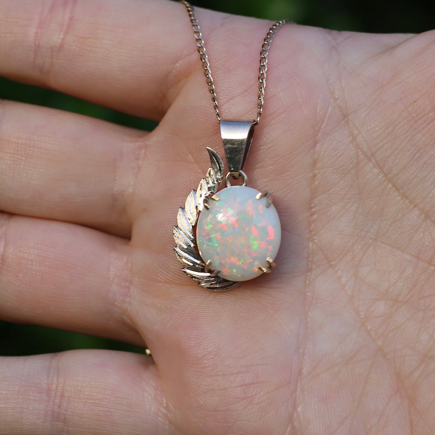 Solid White Opal and 9ct Gold Pendant, on 9ct Gold Chain, 50cm, 6g total weight