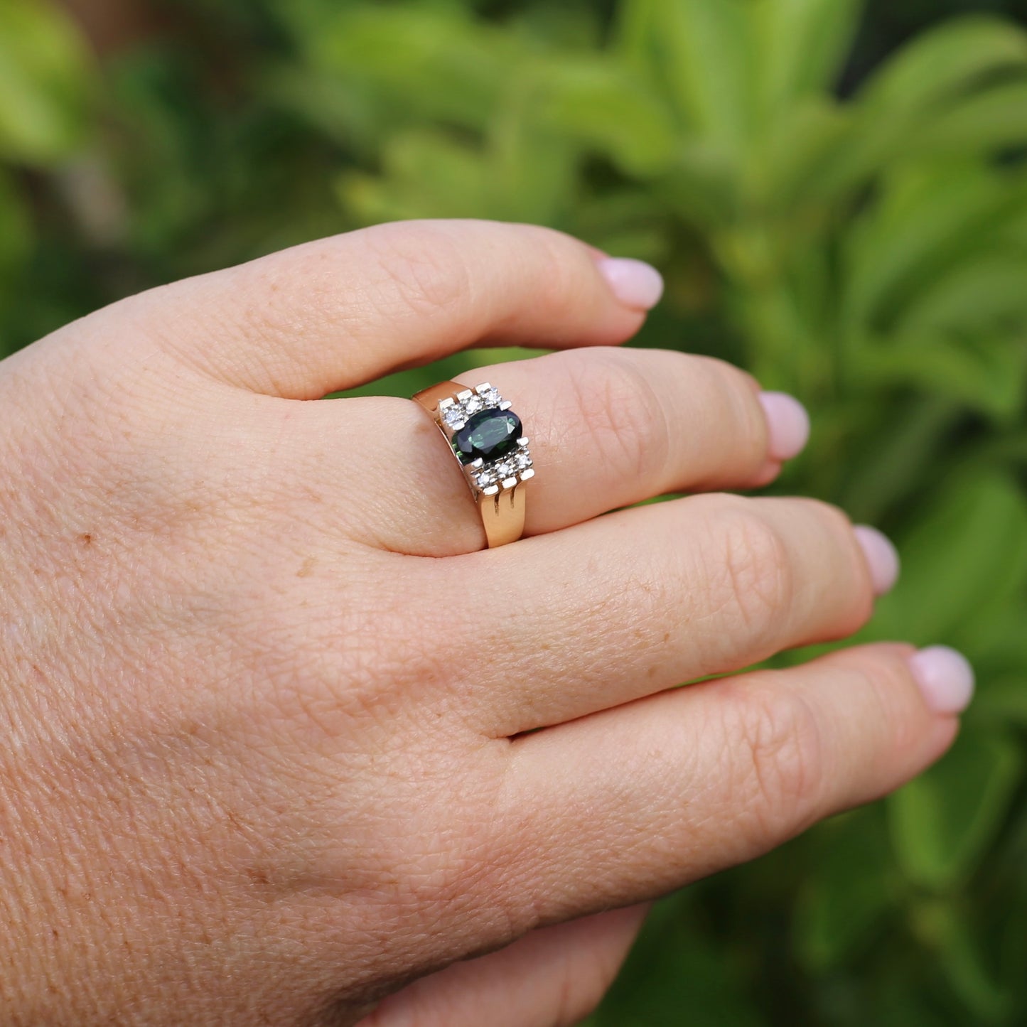 0.95ct Green Tourmaline and Diamond High Set Ring, 9ct White and Yellow Gold, size O or just over 7