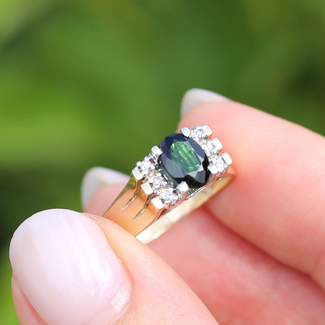 0.95ct Green Tourmaline and Diamond High Set Ring, 9ct White and Yellow Gold, size O or just over 7