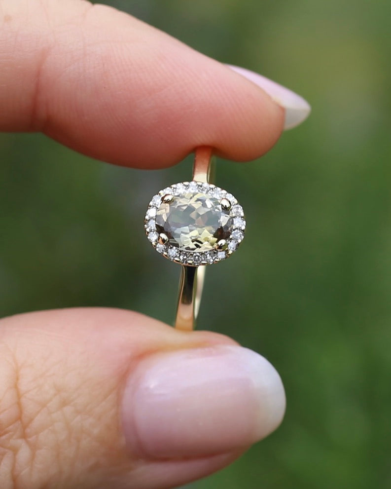 1.2ct Unheated Natural Golden Tanzanite in Diamond Halo, 10ct Yellow Gold, size O1/2 or just over 7.25, 3.0g
