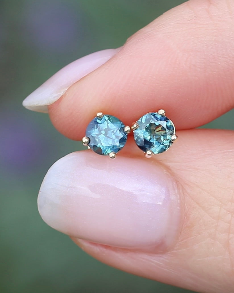1.2ct Parti Sapphire Studs, 9ct Yellow Gold, 0.76g