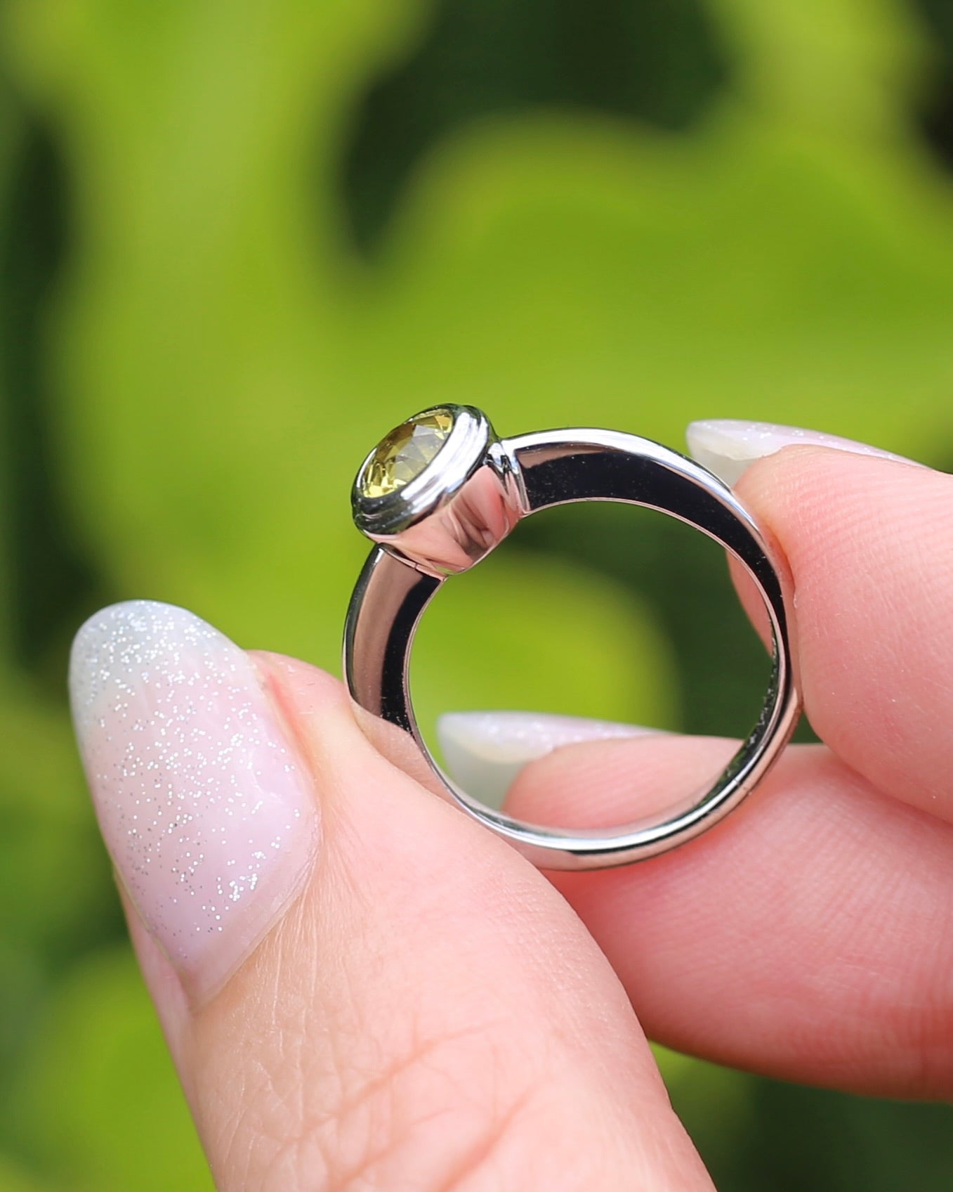 Old Cut Yellow Sapphire in 18ct White Gold Bezel Set Ring, 18ct Yellow Gold, size L or just under 5.75 , 4.48g, with valuation