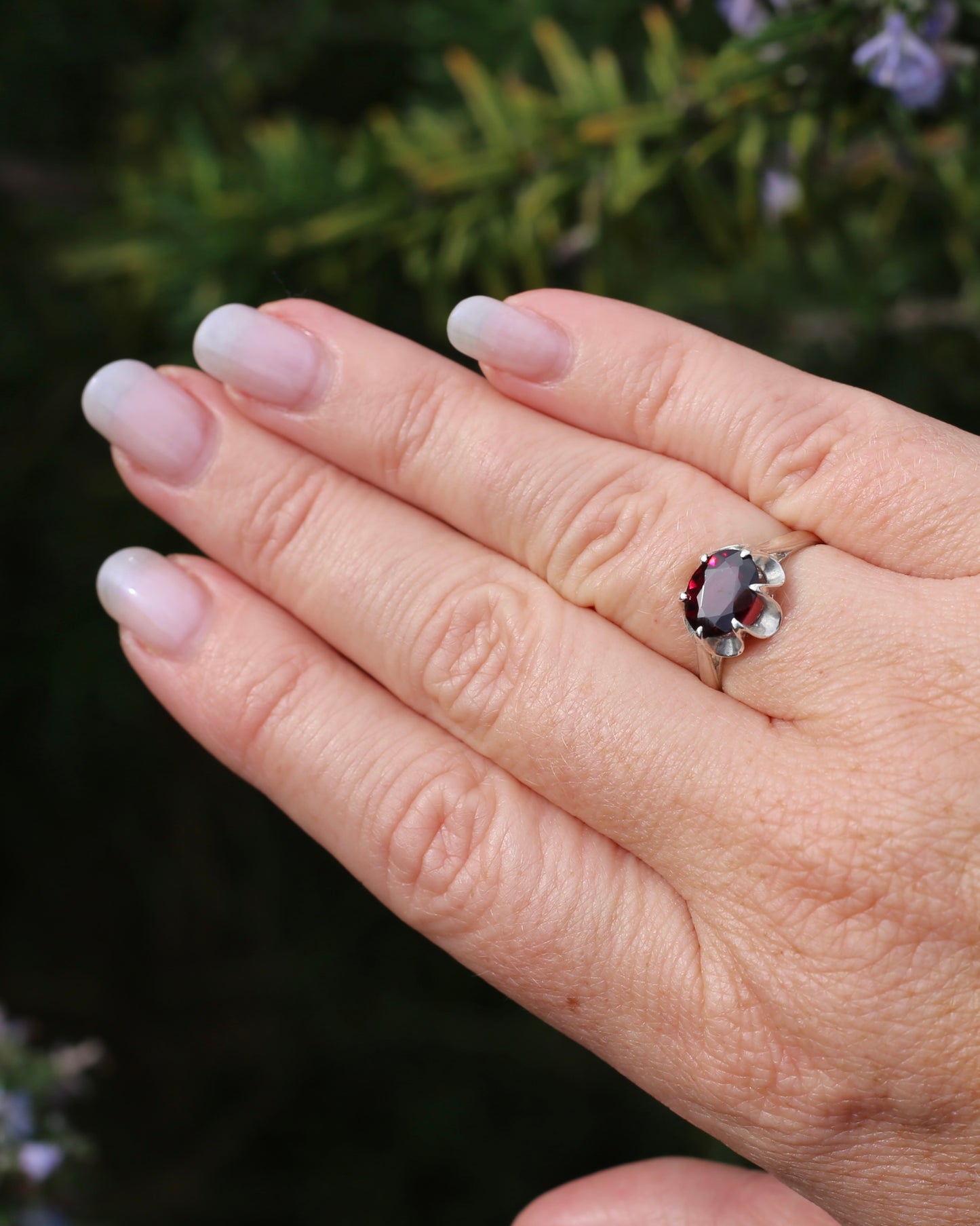 On HOLD Vintique Rhodolite Garnet Belcher Ring, Sterling Silver, size O1/2 or 7.5, 2.44g