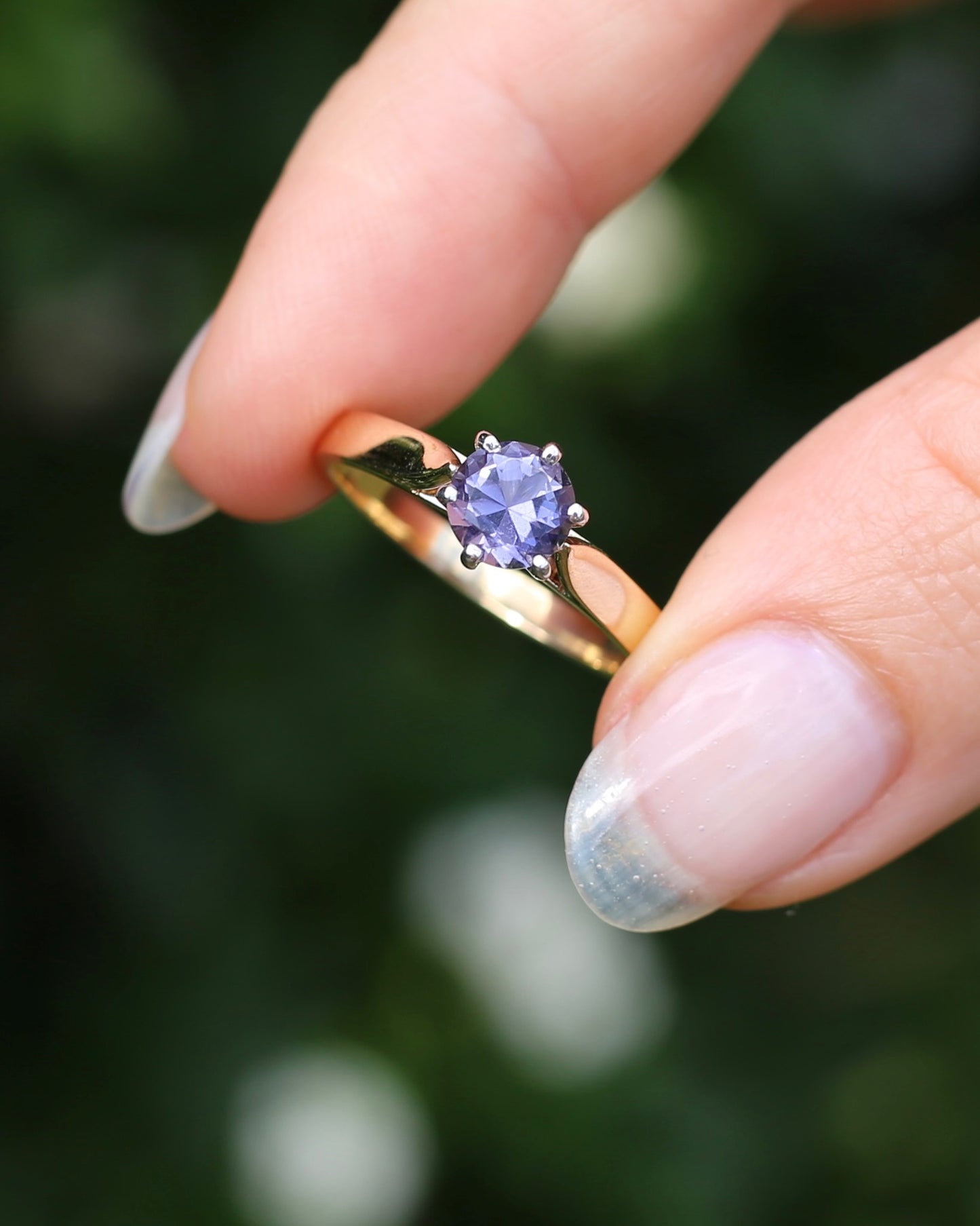 Hand Carved Australian Iolite Solitaire Ring, 9ct White and Yellow Gold, size S1/2 or 9.25, 3.03g
