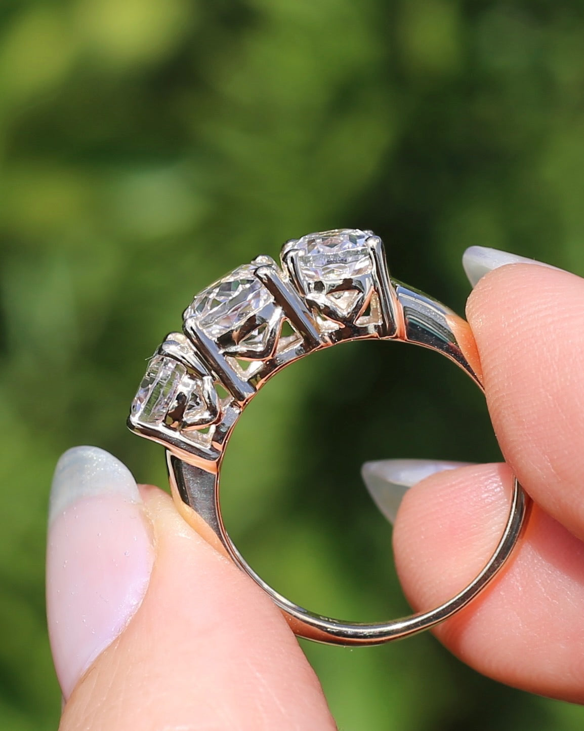 Oval Trilogy Rock Crystal Ring, 9ct Yellow Gold, size Q1/2 or 8.5, 5.59g