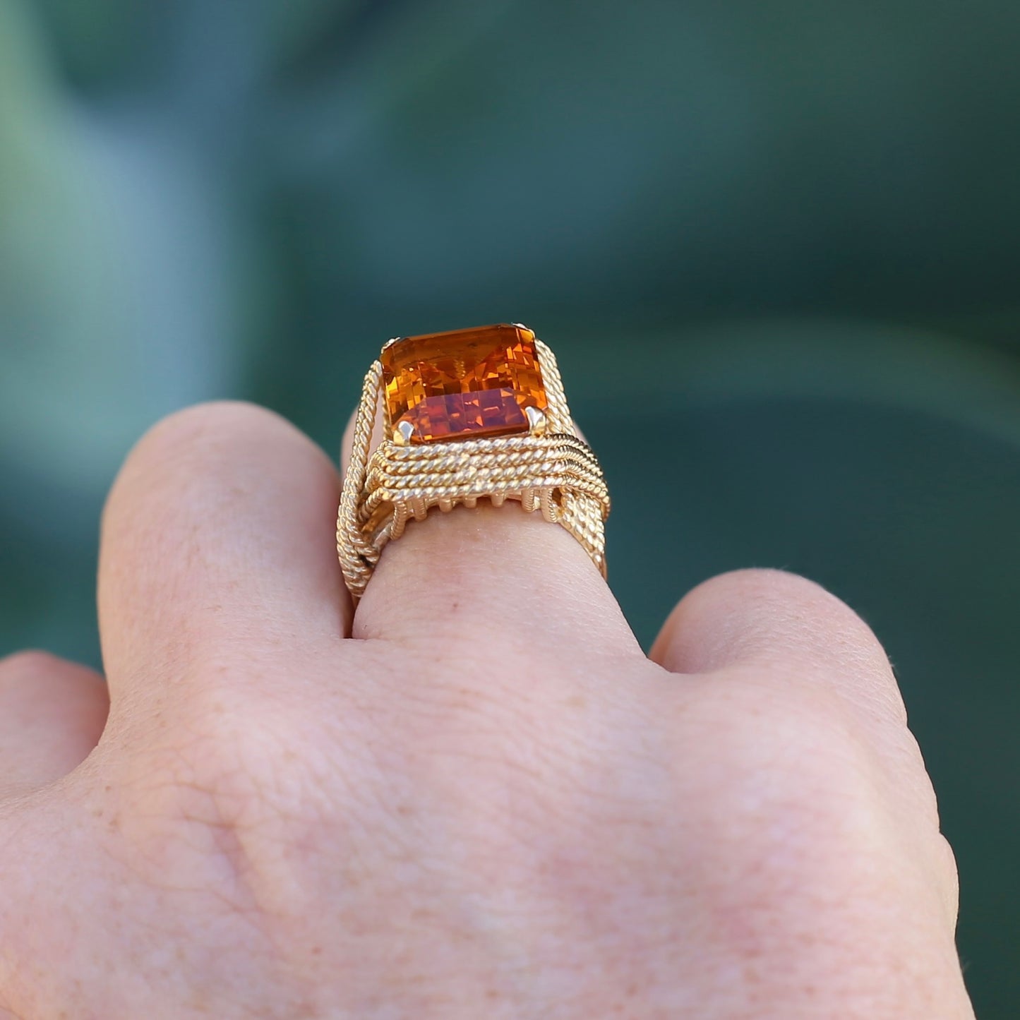 Italian Mid Centuty Chain Link 18ct Gold Cocktail Ring with Emerald Cut Orange Sapphire, 18ct Yellow Gold, size O or 7.25