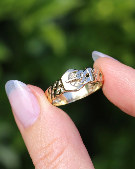 Post 1972 Sheffield Made Buckle Ring, 9ct Yellow Gold, size S1/2 or 9.25, 3.42g