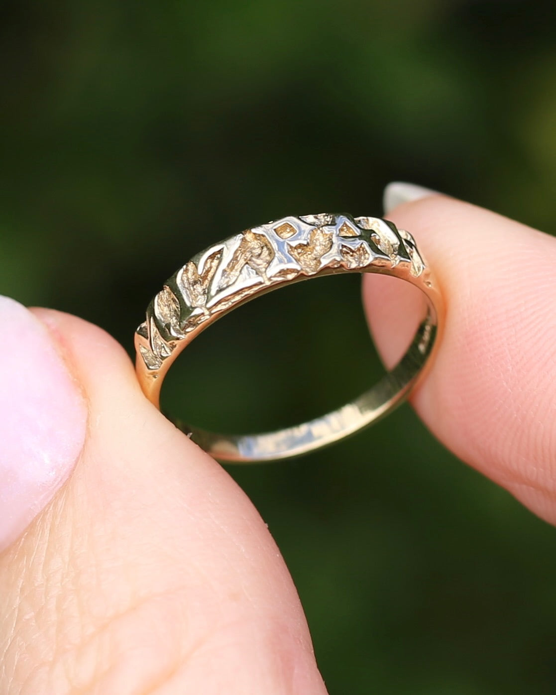 MIZPAH ring, 9ct Yellow Gold, size P or 7.75