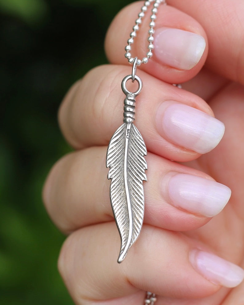 Vintage Feather Pendant, Sterling Silver, 2.4g
