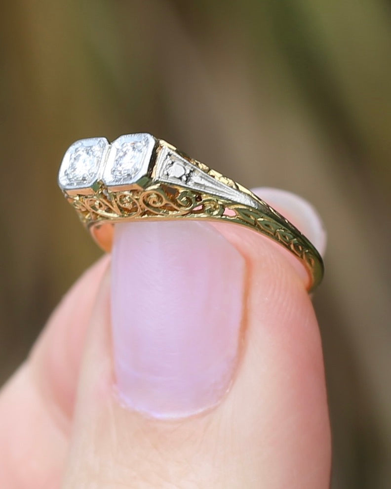 Circa 1910 Antique Toi Et Moi Transitional Cut Diamond Ring, 18ct Yellow Gold and Platinum, size N or just over 6.5, 2.42g, with valuation