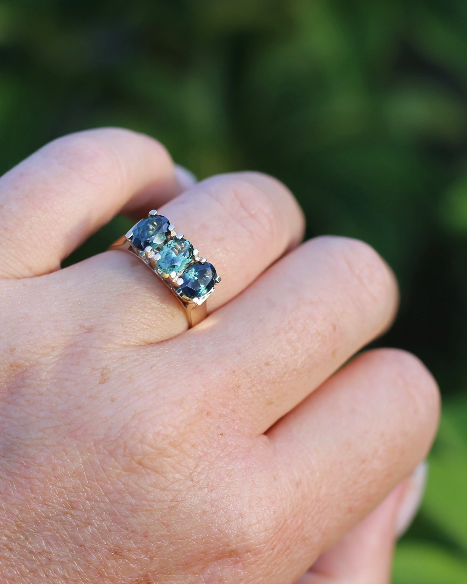 Blue Stone Jewellery – Vintage Jewellery Hoarders