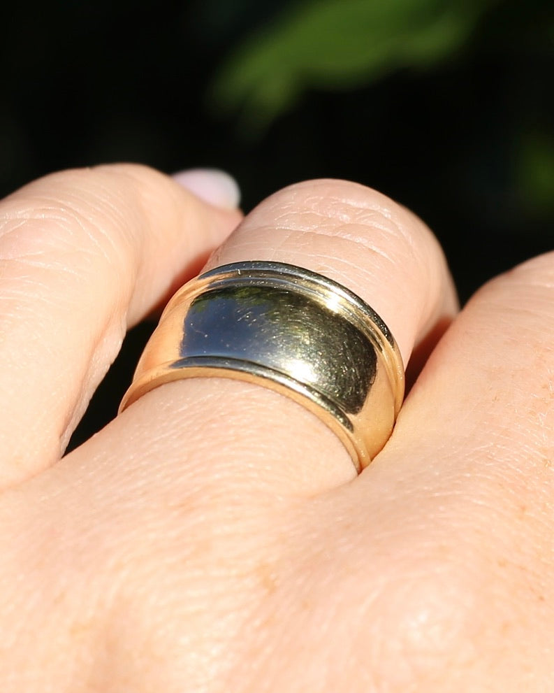 Chunky 12.8mm Domed Ring, 9ct Yellow Gold, size P1/2 or 8 (fits more like O1/2), 5.66g