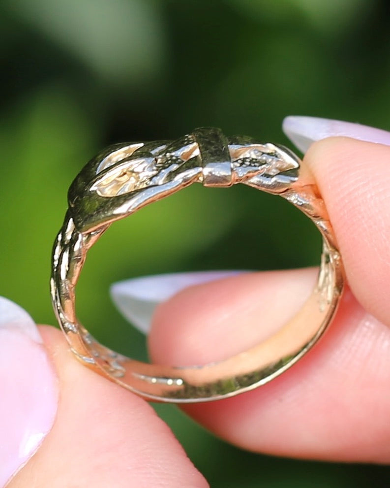 Post 1972 Sheffield Made Buckle Ring, 9ct Yellow Gold, size S1/2 or 9.25, 3.42g