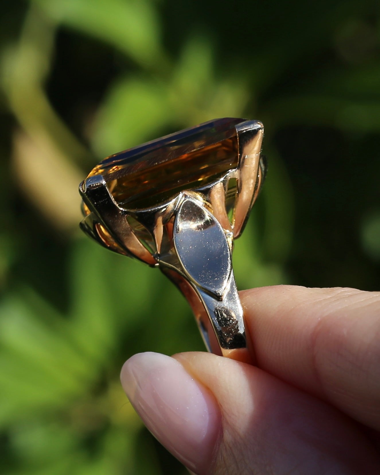 35ct Rectangular Step Cut Vivid Citrine in Chunky Vintage 9ct Yellow Gold Ring, size N1/2 or 7, 15.12g