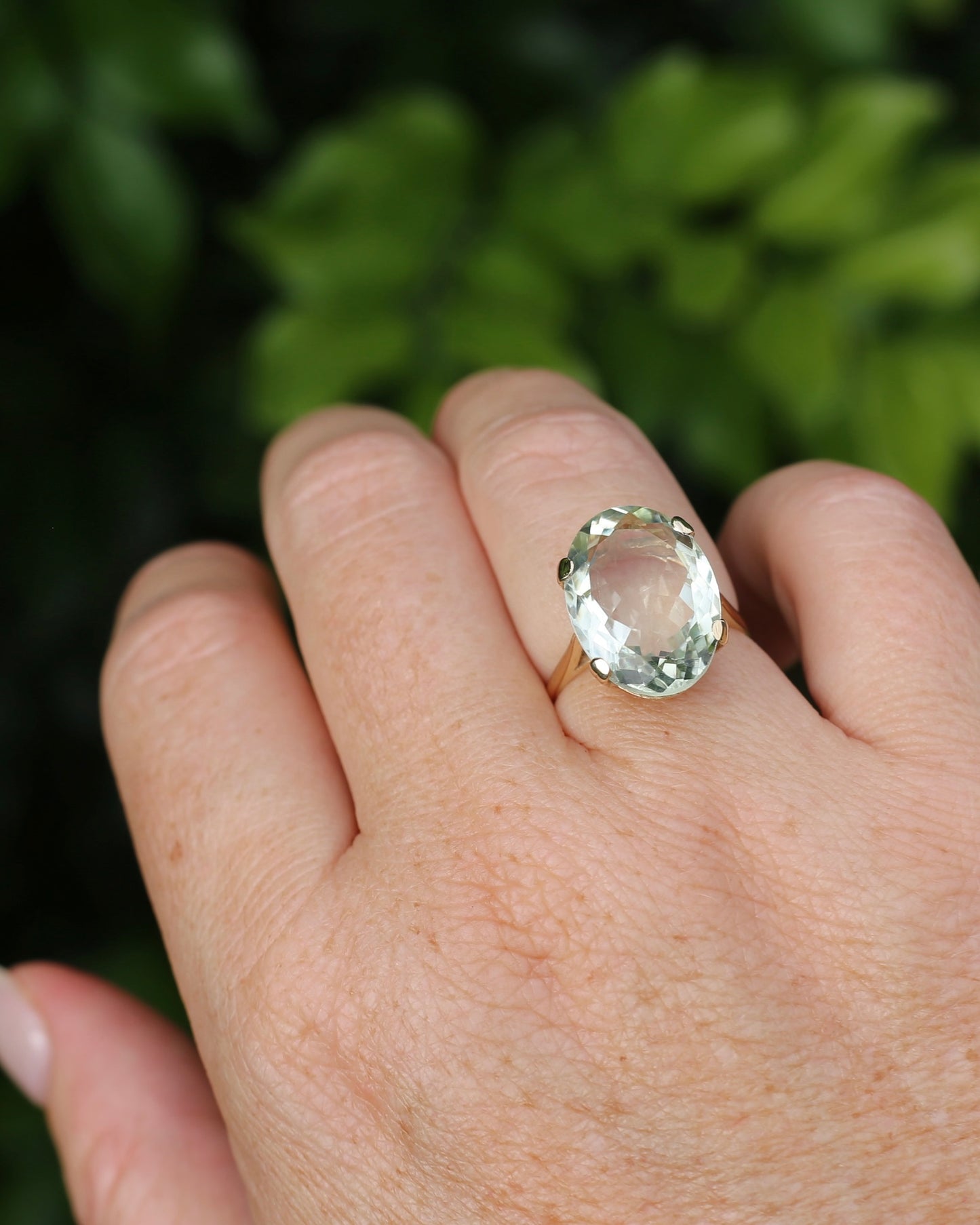 Vintage 10.5ct Oval Prasiolite or Green Amethyst Ring, 9ct Yellow Gold, size N1/2 or 7, 4.60g