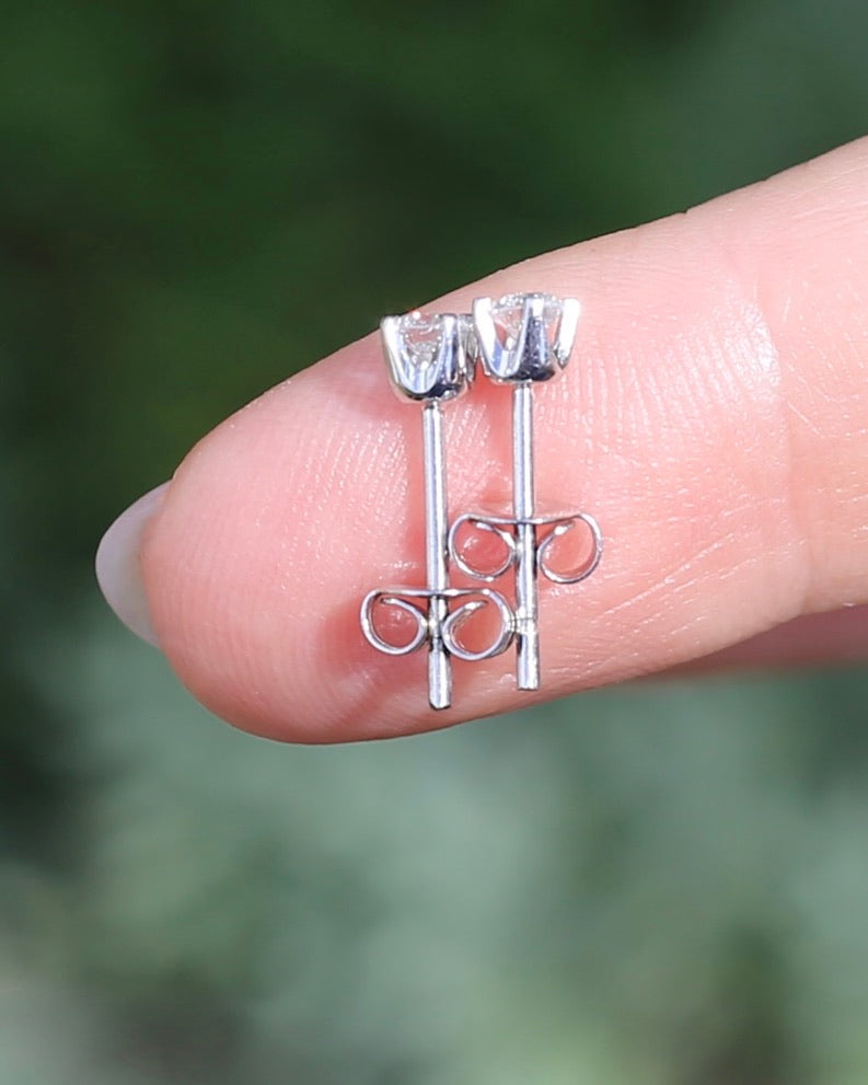 0.25ct TDW Diamond 4 Claw Studs, 9ct White Gold, 0.77g