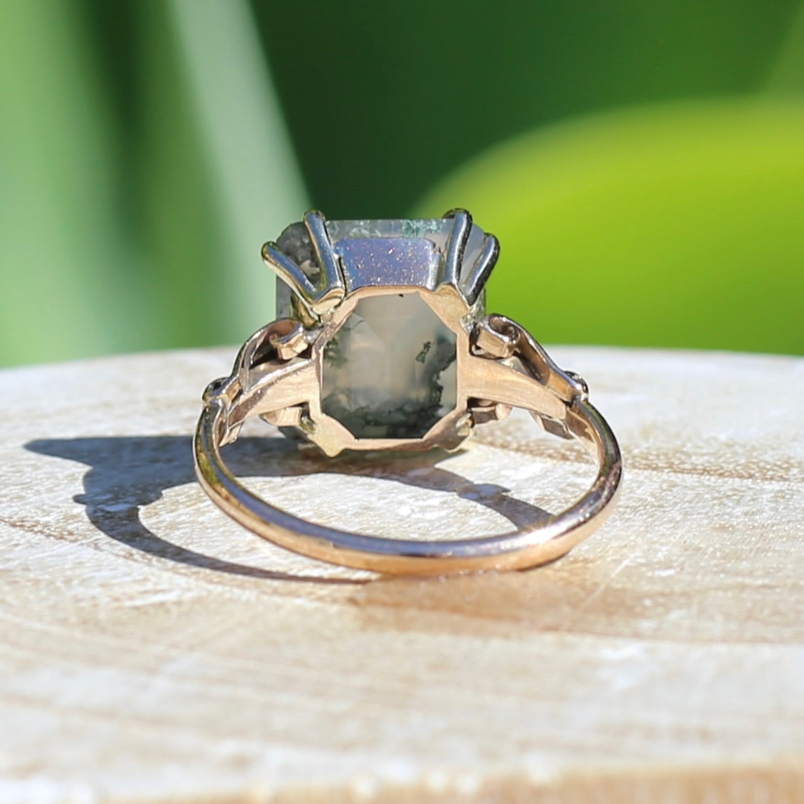 4.95ct Emerald Cut Moss Agate Ring with Fabulous Double Claws, 9ct Older Rosey Gold, size N1/2 or 6.75