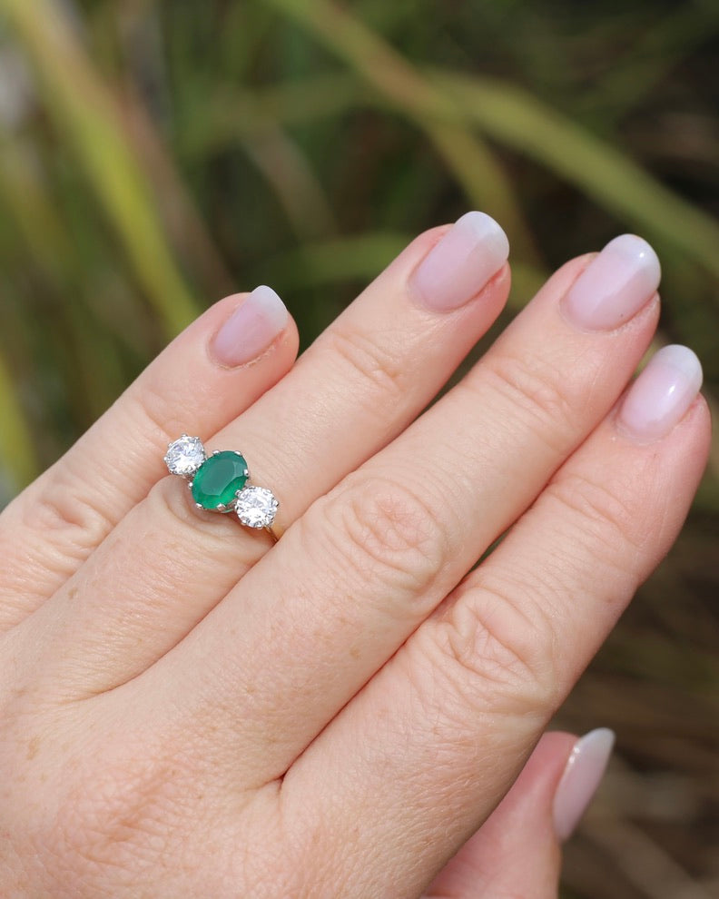 1988 Made Green and White Stone Trilogy, 9ct Yellow and White Gold, size L or 5.75, 2.23g