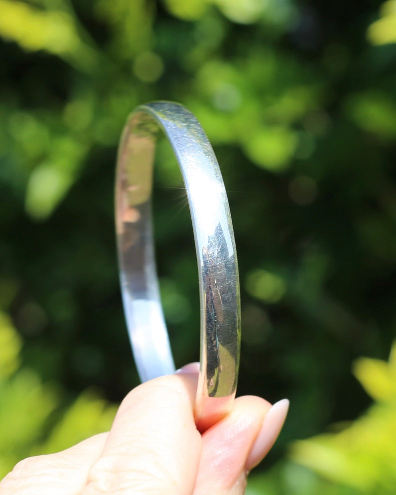 Solid Silver Half Round 7.5mm Wide Round Bangle, 26g