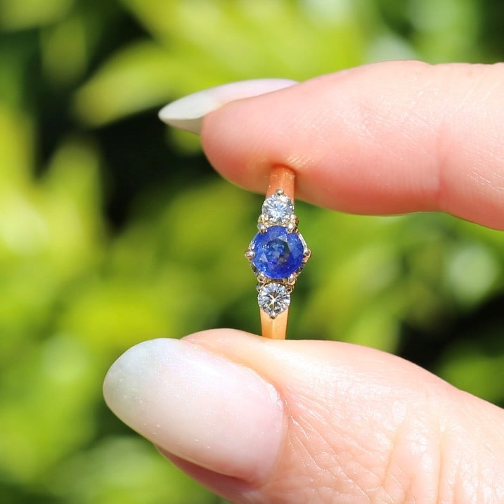 Bright Blue Natural Sapphire and Diamond Trilogy Ring, 18ct Yellow Gold, size K or 5.5