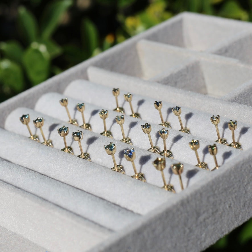 3.5mm Parti Stud Earrings, Parti Blue Two, 4 claw 9ct Yellow Gold