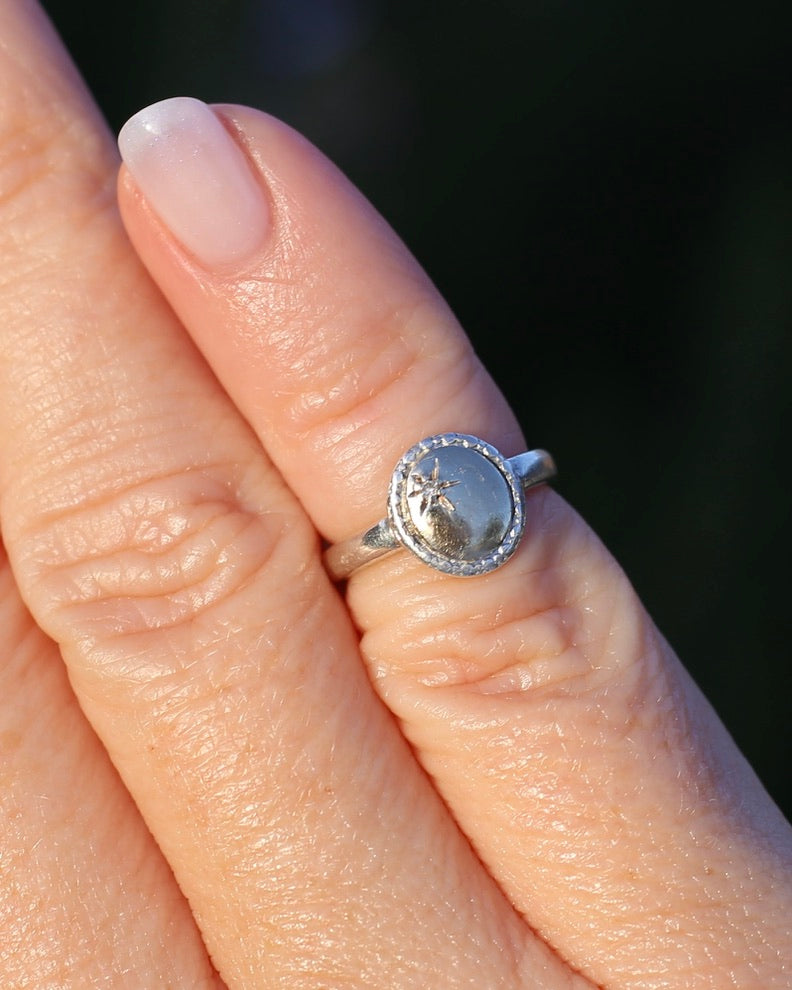 Mixed Metal Diamond Set Signet, 9ct Yellow Gold and Sterling Silver, size D1/2 or 2.25, 1.76g