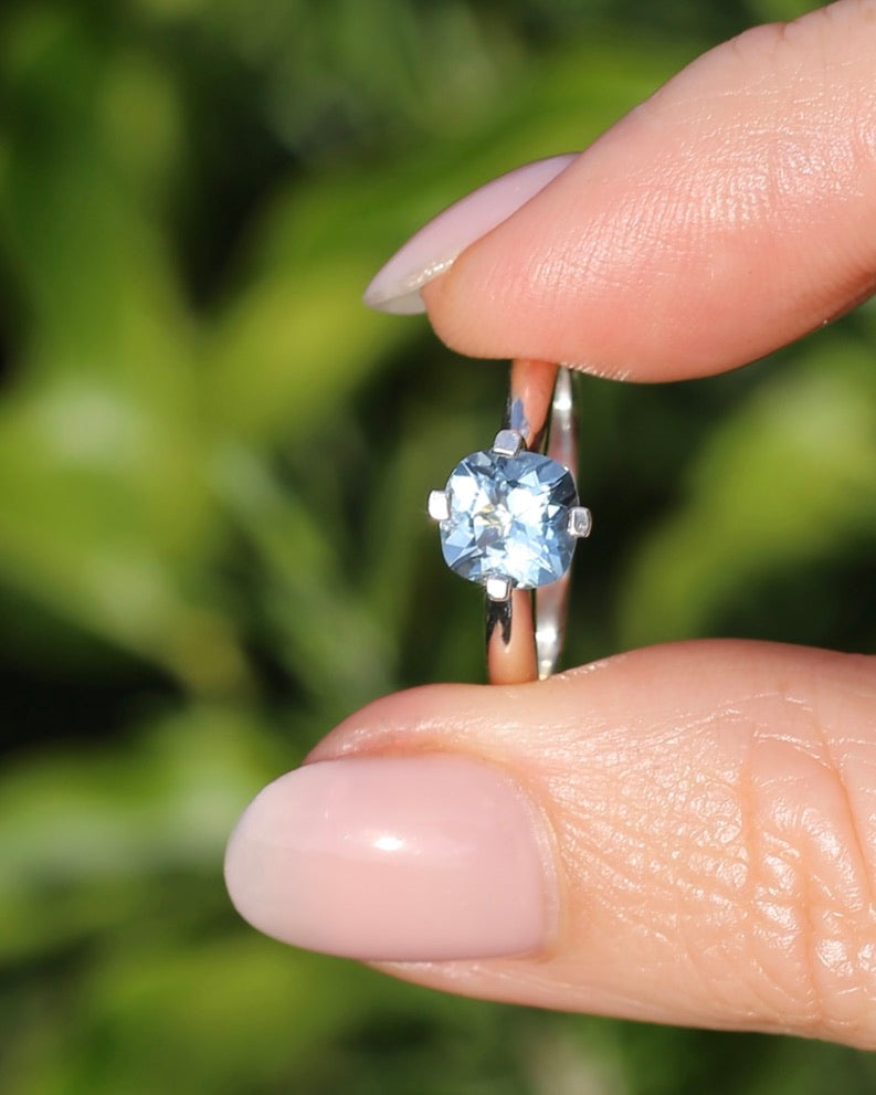 1ct Natural Aquamarine Cushion Cut Ring, Silver, size M1/2 or 6.5, 2.63g