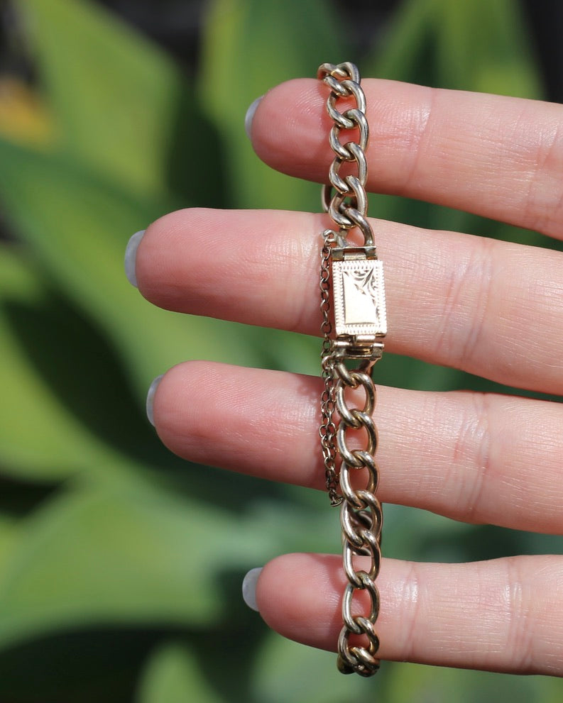 Vintage Australian Rodd and Co. Curb Bracelet with Safety Chain, 15.3g, 18.5cm or 7.25 inches