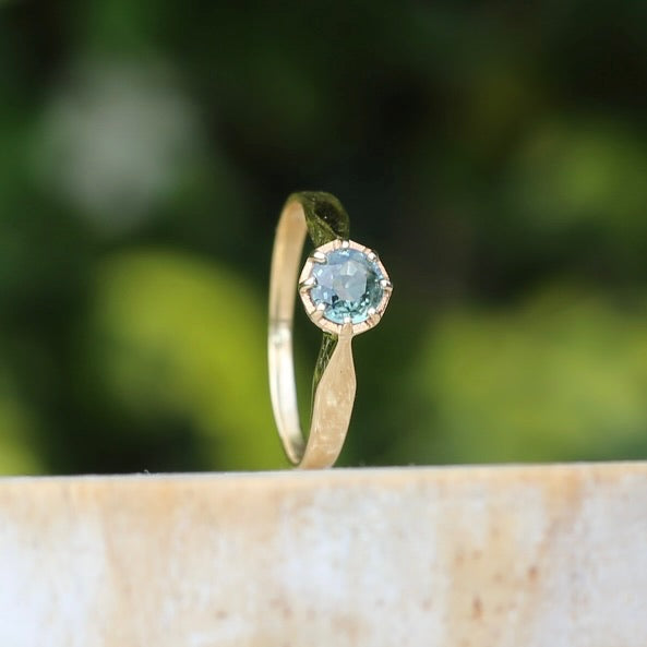 Seafoam Sapphire Solitaire in 8 Claw Setting, 9ct Yellow Gold, size L or just under 5.5