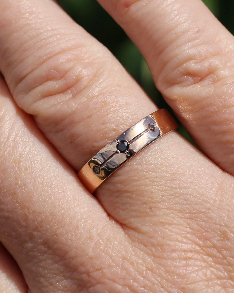 Black and Champagne Set Diamond Band, 9ct Rose Gold, size 8.5 or just over Q1/2 - fits more like a Q or just under 8.25, 3.0g