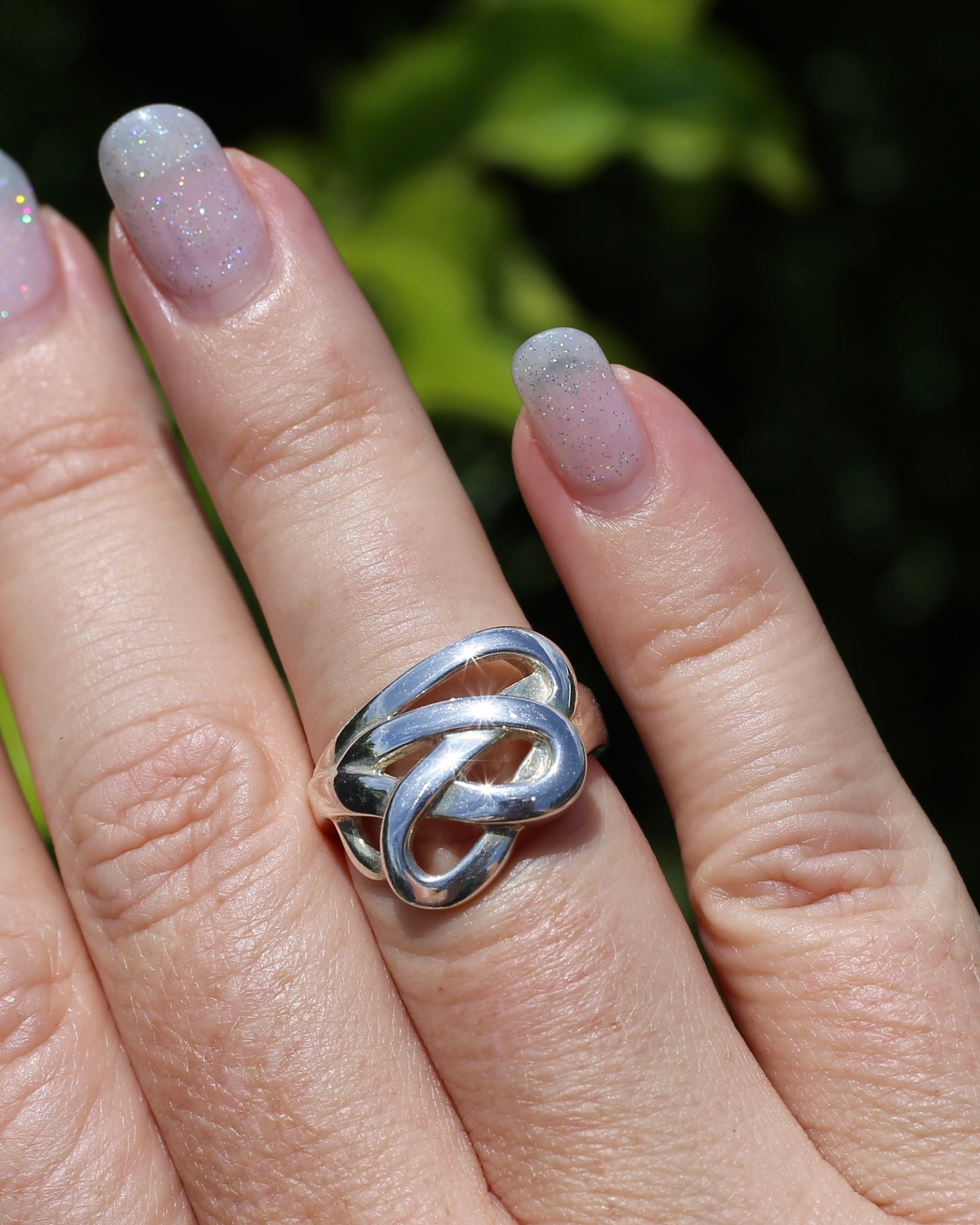Celtic Feel Swirl Ring, Sterling Silver, size 6.5 or M1/2 (might fit smaller due to width), 6.81g