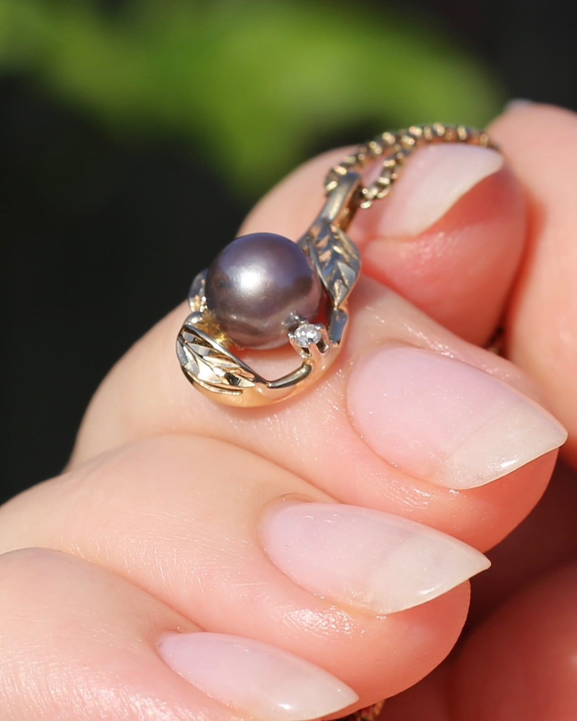 Grey Pearl, Diamond and Three Leaf Pendant, 14ct Yellow Gold, 1.61g