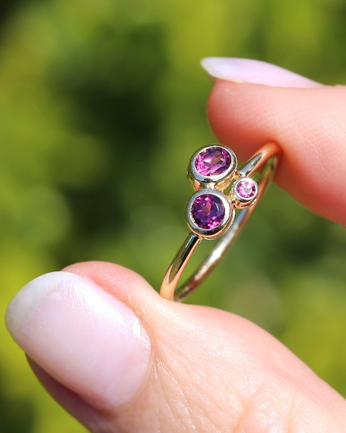 Rhodolite Garnet Three Stone Modern Bezel Set Bubble Trilogy, 9ct Yellow Gold, size O or 7.25, 1.75g
