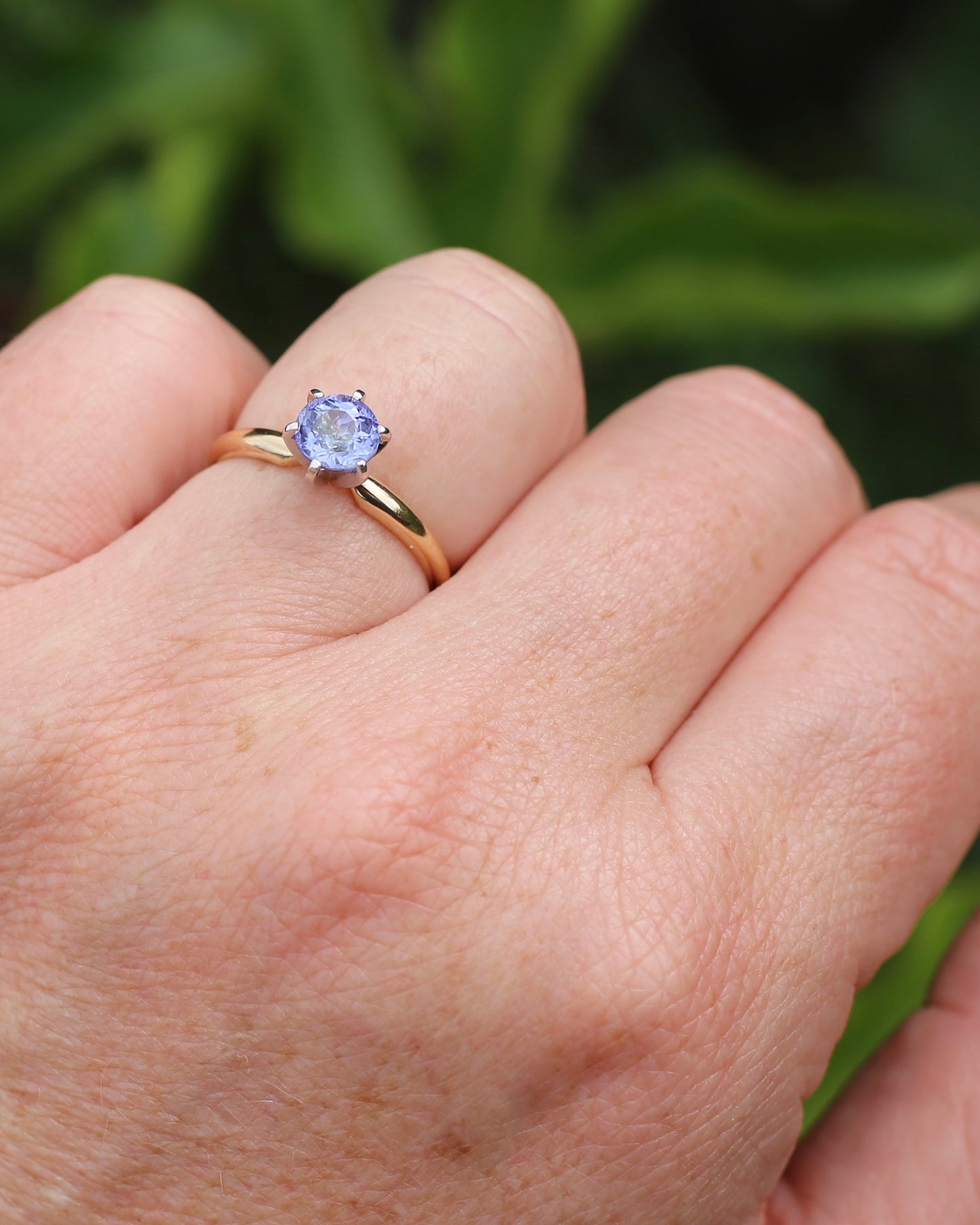 6mm Tanzanite Round Solitaire, 14ct Yellow and White Gold, size N1/2 or 7, 2.57g