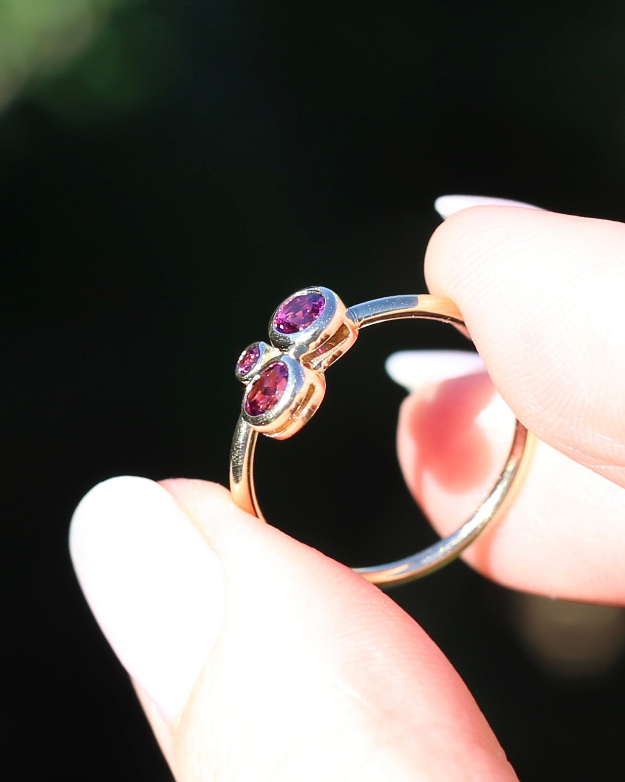 Rhodolite Garnet Three Stone Modern Bezel Set Bubble Trilogy, 9ct Yellow Gold, size O or 7.25, 1.75g