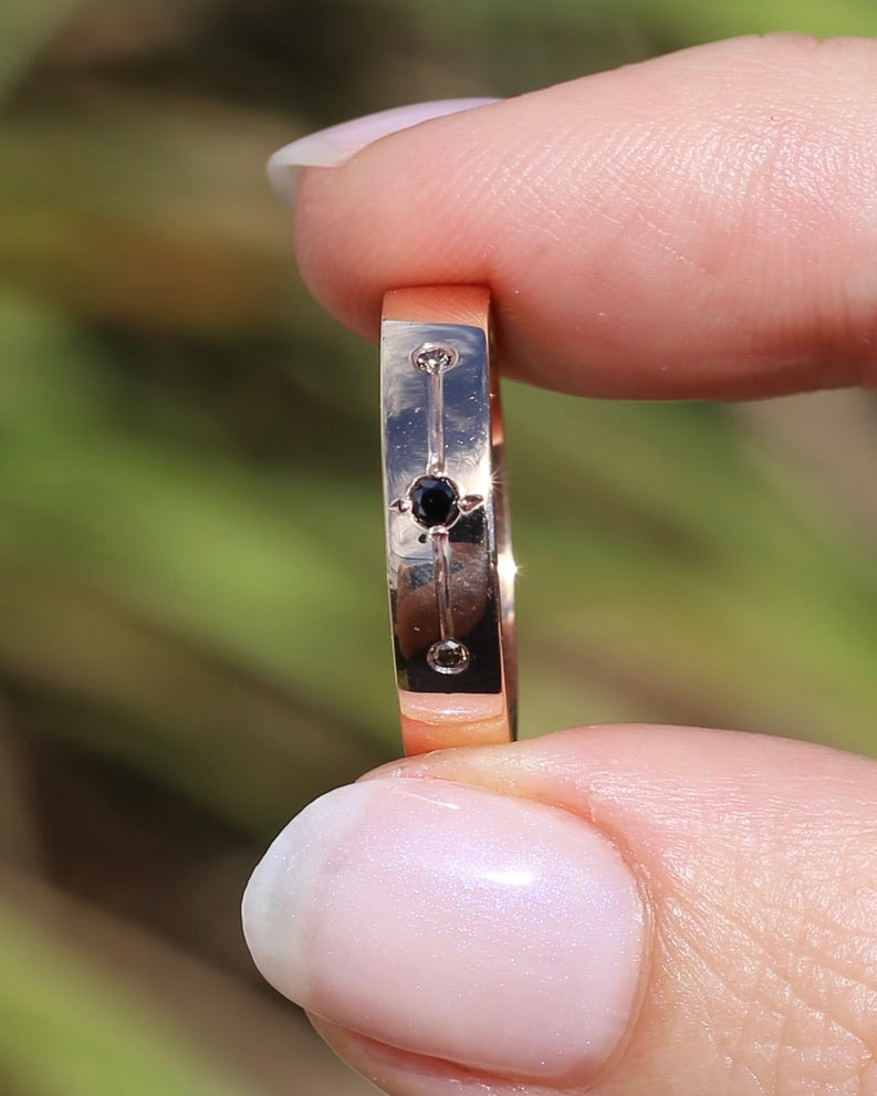 Black and Champagne Set Diamond Band, 9ct Rose Gold, size 8.5 or just over Q1/2 - fits more like a Q or just under 8.25, 3.0g