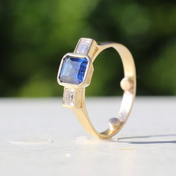 Bezel Set Sapphire and Diamond Trilogy Ring, 18ct Yellow Gold, size S or 9 (with arthritis balls)