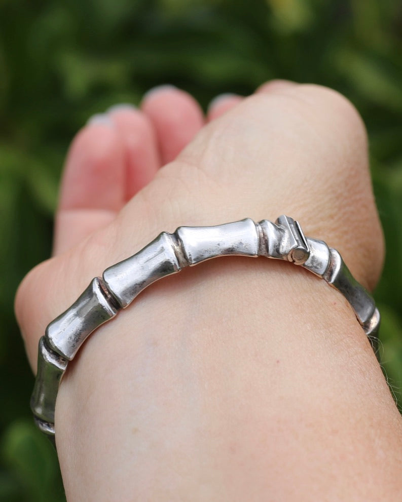 1962-1963 Birmingham Made Silver Bamboo Hinged Bangle with Safety Chain, Sterling Silver, 17.96g