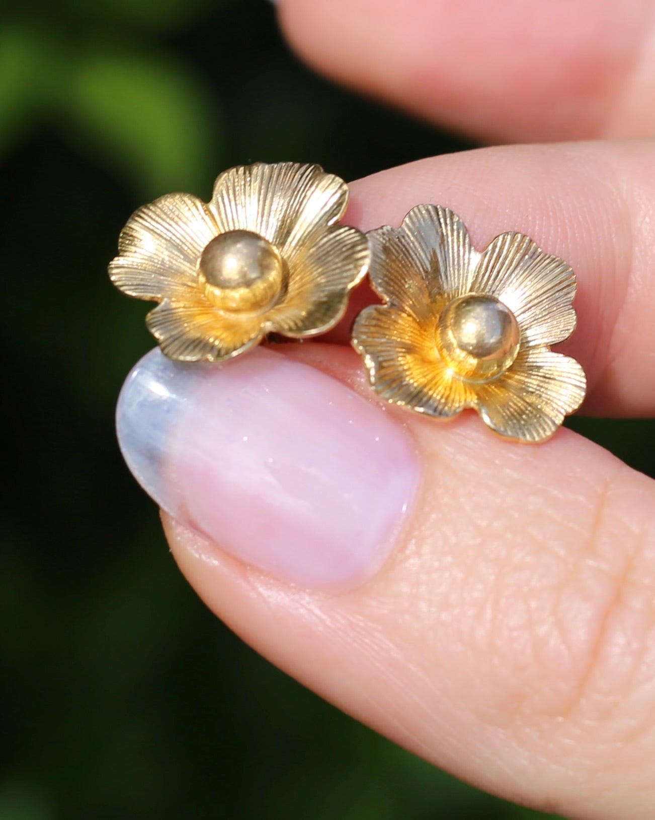 Vintage 1950s Large Floral Earring Studs, 9ct Gold (14K butterflies), Birmingham Made, 3.27g
