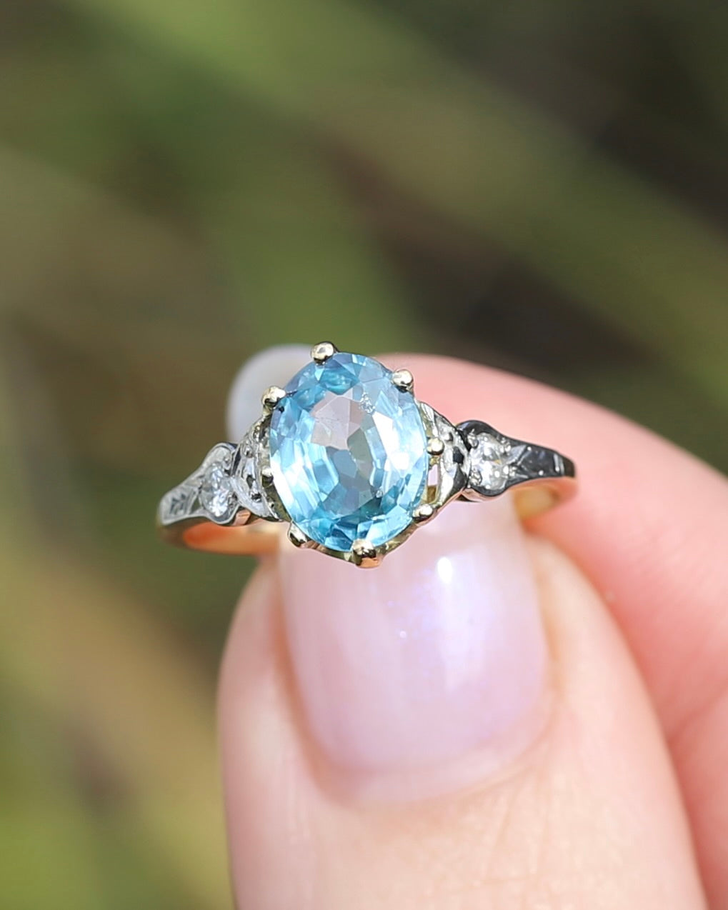 Circa 1930s Art Deco Blue Zircon and Diamond Ring, 18ct size just over M1/2 or 6.5, 2.80g