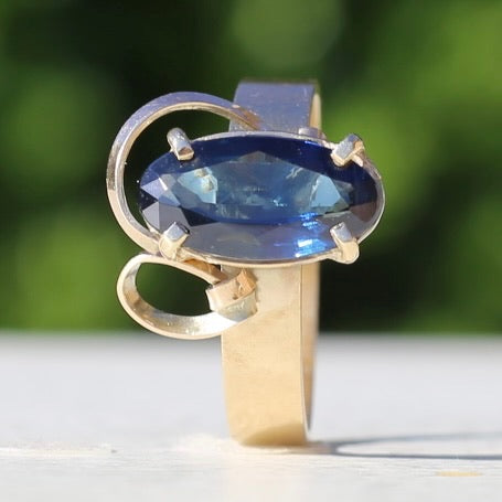 1980s 4ct Australian Parti Sapphire Retro Ring, 9ct Yellow Gold, size X or 11.5 (easily sizeable) with valuation