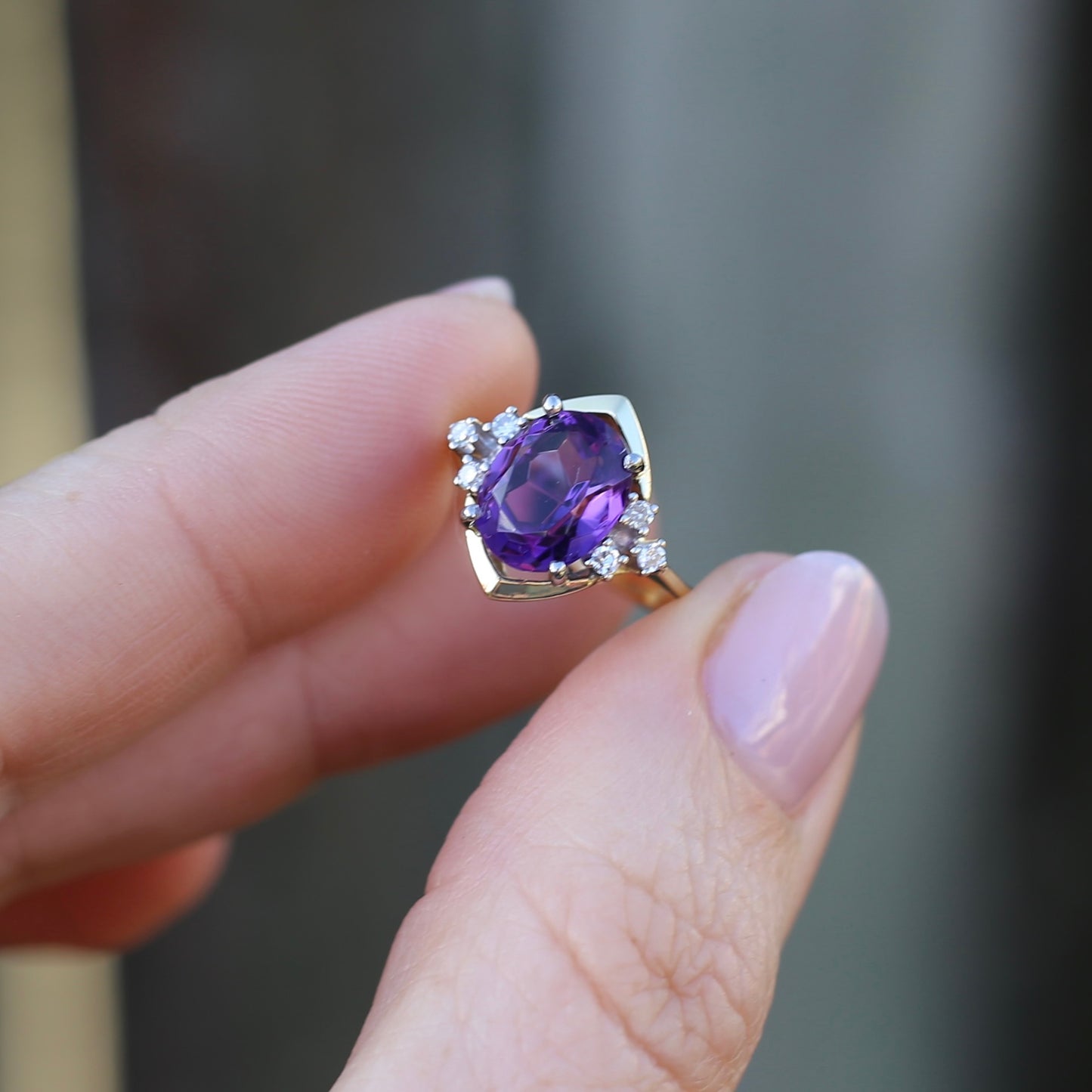 Vintique Oval Amethyst and Diamond Ring, 18ct Yellow Gold, size K1/2 or 5.5