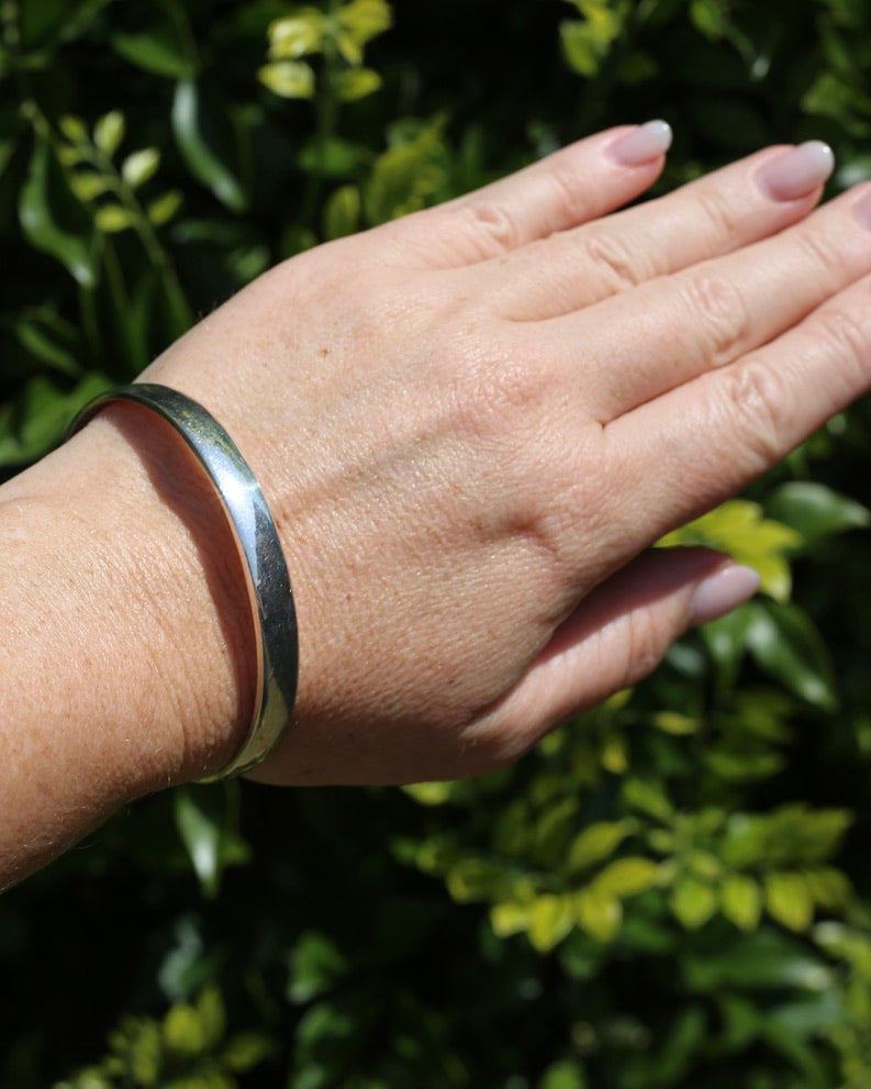 Solid Silver Half Round 7.5mm Wide Round Bangle, 26g