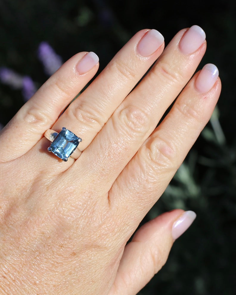 5ct Cushion Cut Natural Blue Topaz Ring, Sterling Silver, size N or 6.75, 5.02g