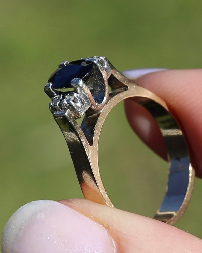 Circa 1970s Natural Sapphire and Diamond Ring, 9ct Yellow and White Gold, size M or 6.25, 4.19g