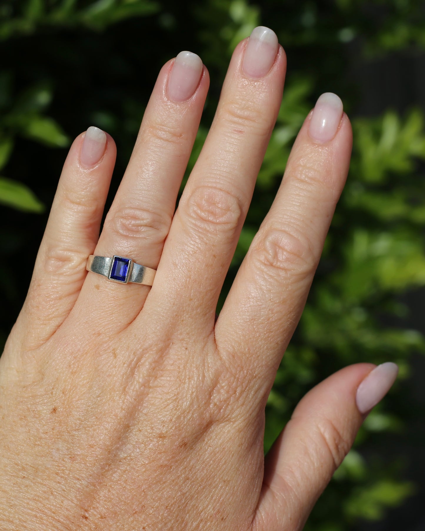 Blue Sapphire (Synthetic) Baguette in Bezel Set Silver Ring, size Q1/2 or 8.25 (fits more like a P1/2), 3.5g