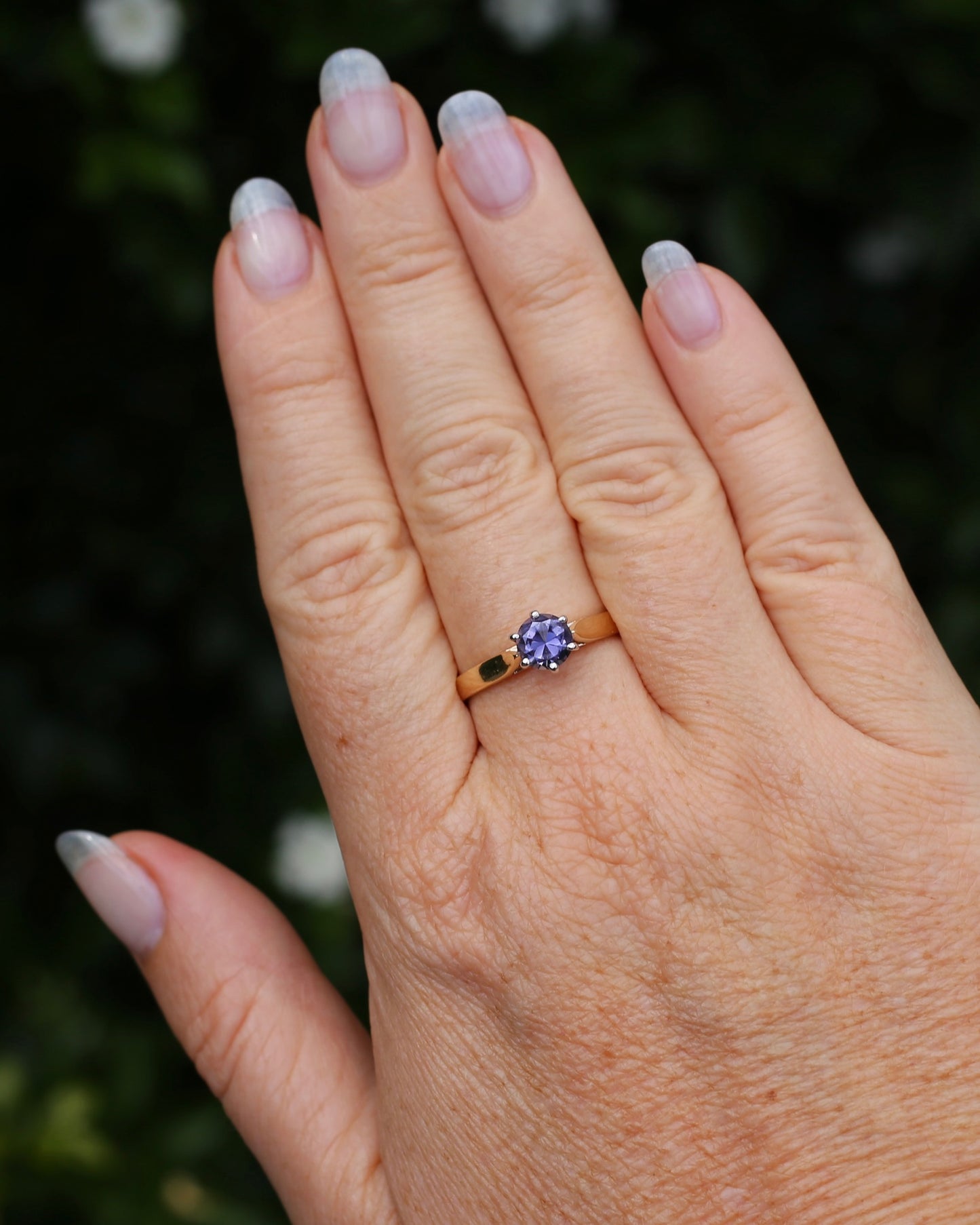 Hand Carved Australian Iolite Solitaire Ring, 9ct White and Yellow Gold, size S1/2 or 9.25, 3.03g