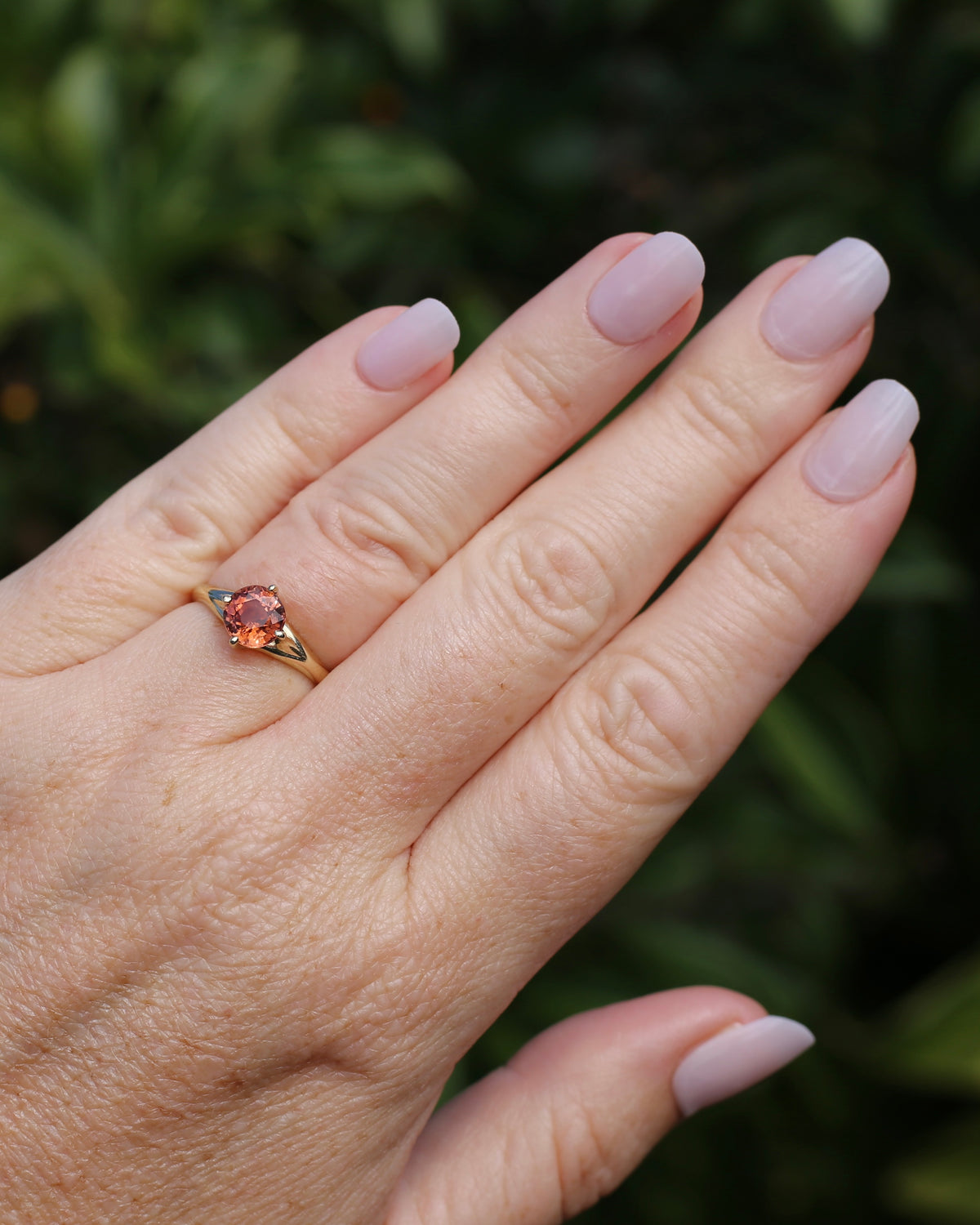 1.4ct Natural Peachy Orange Tourmaline Ring, 9ct Yellow Gold, size N1/2 or 7, 1.51g