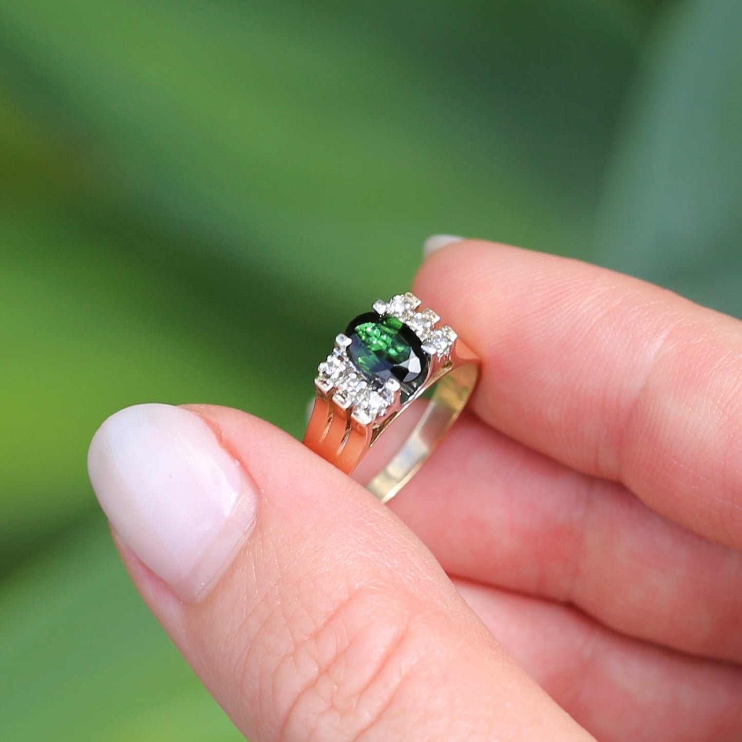 0.95ct Green Tourmaline and Diamond High Set Ring, 9ct White and Yellow Gold, size O or just over 7