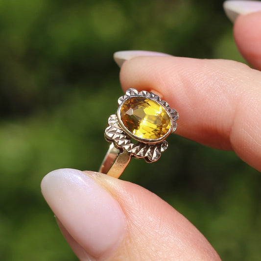 1994 Yellow Sapphire With Detailed Edges, 9ct Yellow Rosey Gold, size P or 7.5